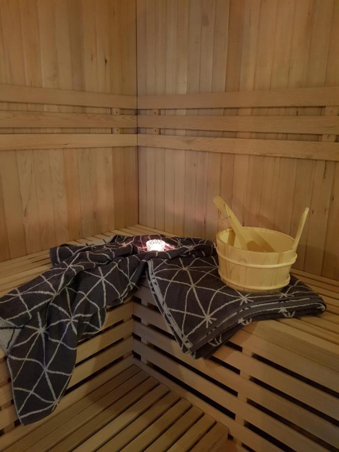 Neu renovierte Ferienwohnung mit Poolhaus&Sauna auf dem Bauernhof Oetzen Exterior foto